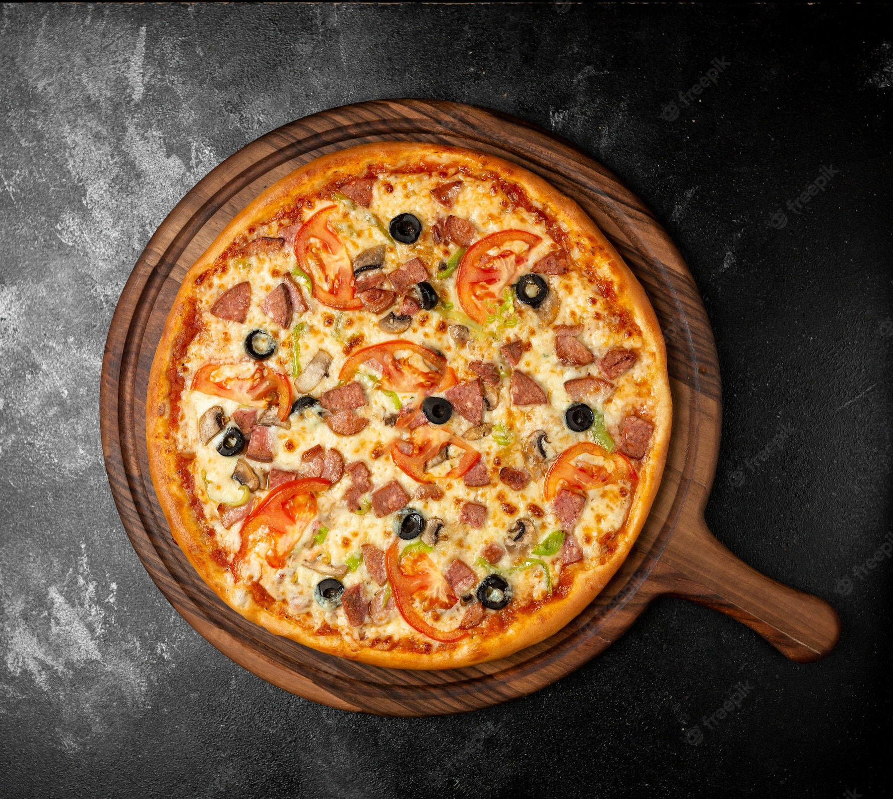 crispy-mixed-pizza-with-olives-sausage_140725-3095